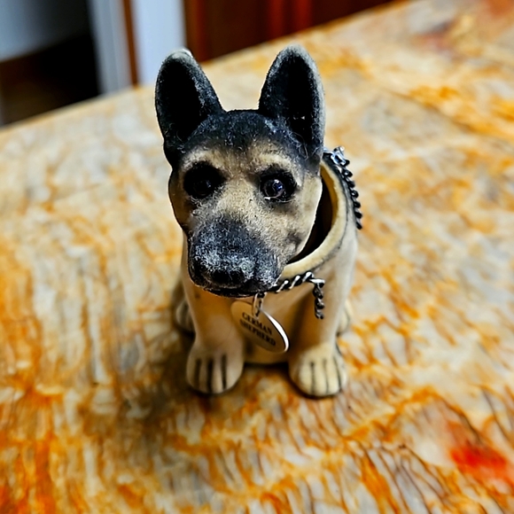 German Shepard Bobble Head Dog - Picture 1 of 5
